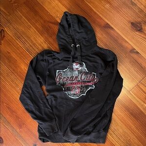 Black ocean city Graphic Hoodie